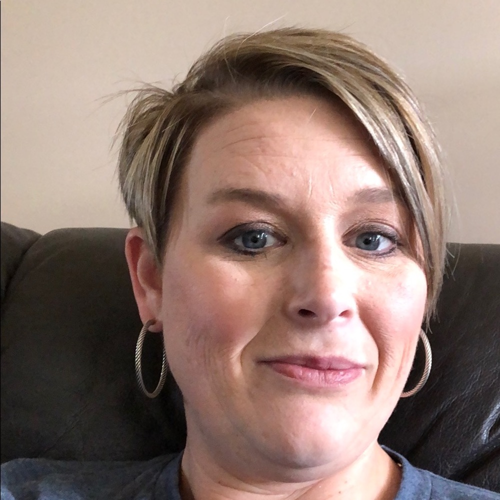 Meet your Posher, Megan